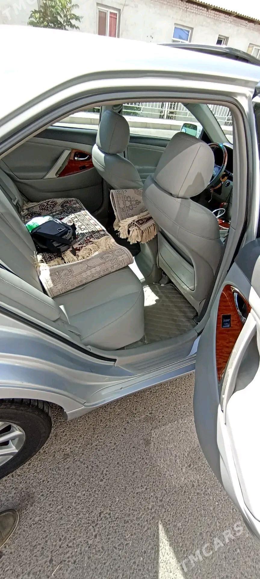 Toyota Camry 2011 - 240 000 TMT - Mary - img 3