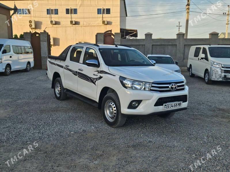 Toyota Hilux 2021 - 480 000 TMT - Мары - img 6