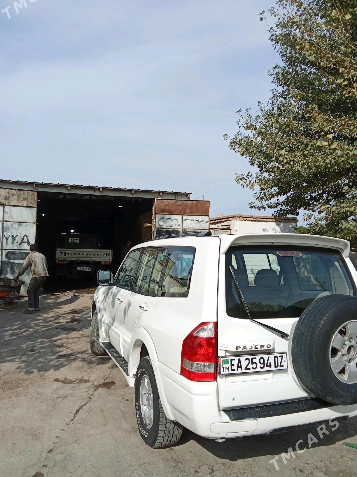Mitsubishi Pajero 2003 - 150 000 TMT - Кёнеургенч - img 4