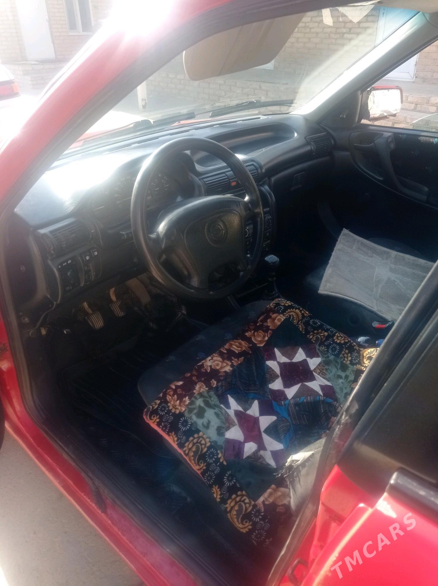Opel Astra 1994 - 28 000 TMT - Мары - img 6