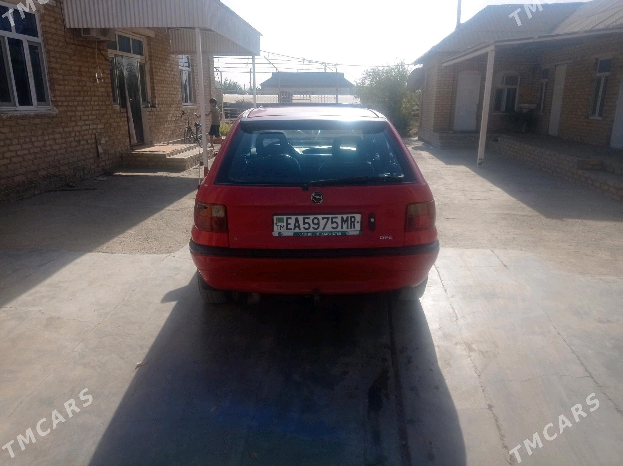 Opel Astra 1994 - 28 000 TMT - Мары - img 7