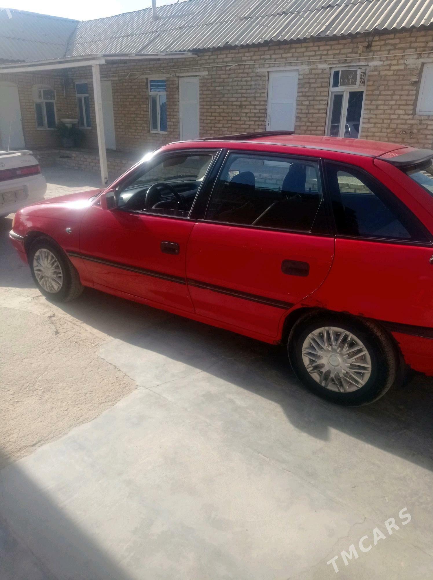 Opel Astra 1994 - 28 000 TMT - Мары - img 5