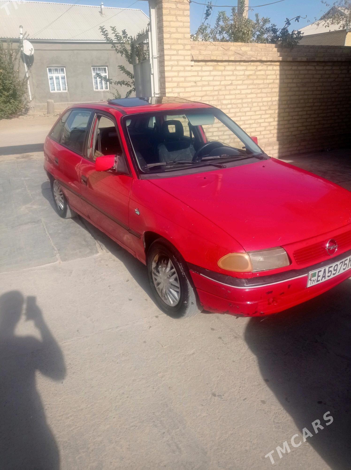 Opel Astra 1994 - 28 000 TMT - Мары - img 2
