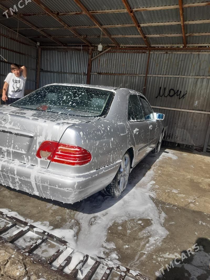 Mercedes-Benz E320 1996 - 60 000 TMT - Bäherden - img 4