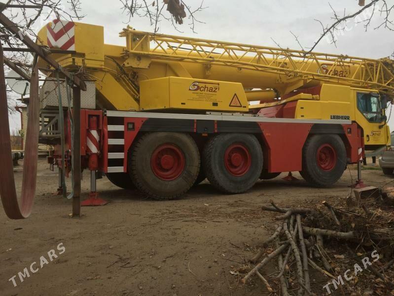 Liebherr LTM 2003 - 1 200 000 TMT - Mary - img 2