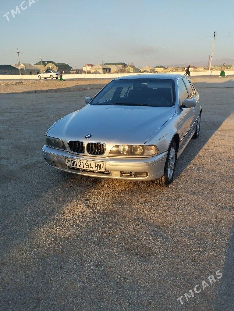 BMW E39 1999 - 100 000 TMT - Türkmenbaşy - img 3