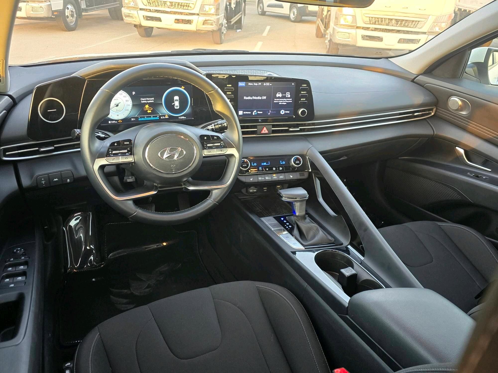 Hyundai Elantra 2022 - 243 000 TMT - Aşgabat - img 5