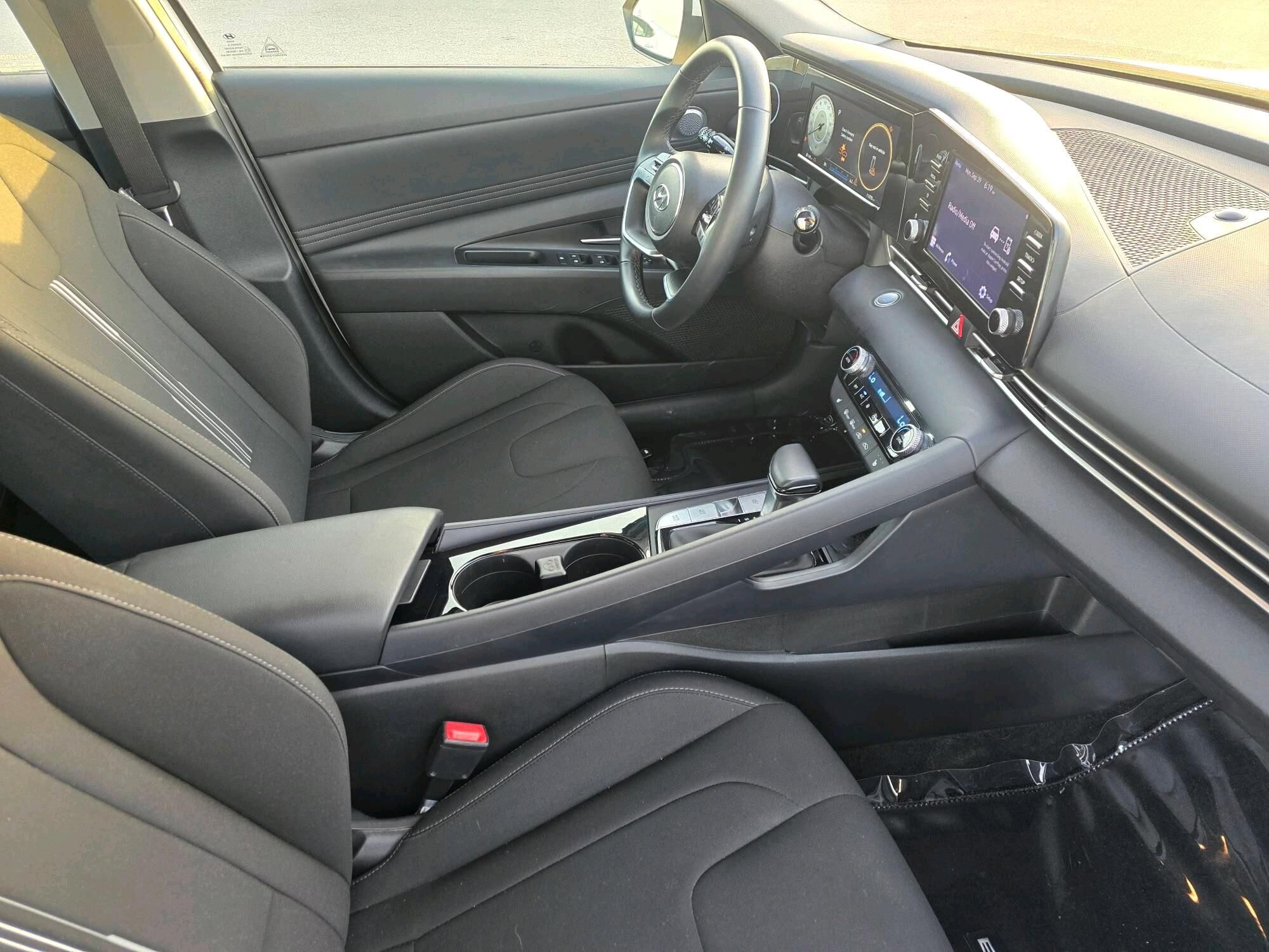 Hyundai Elantra 2022 - 243 000 TMT - Aşgabat - img 2
