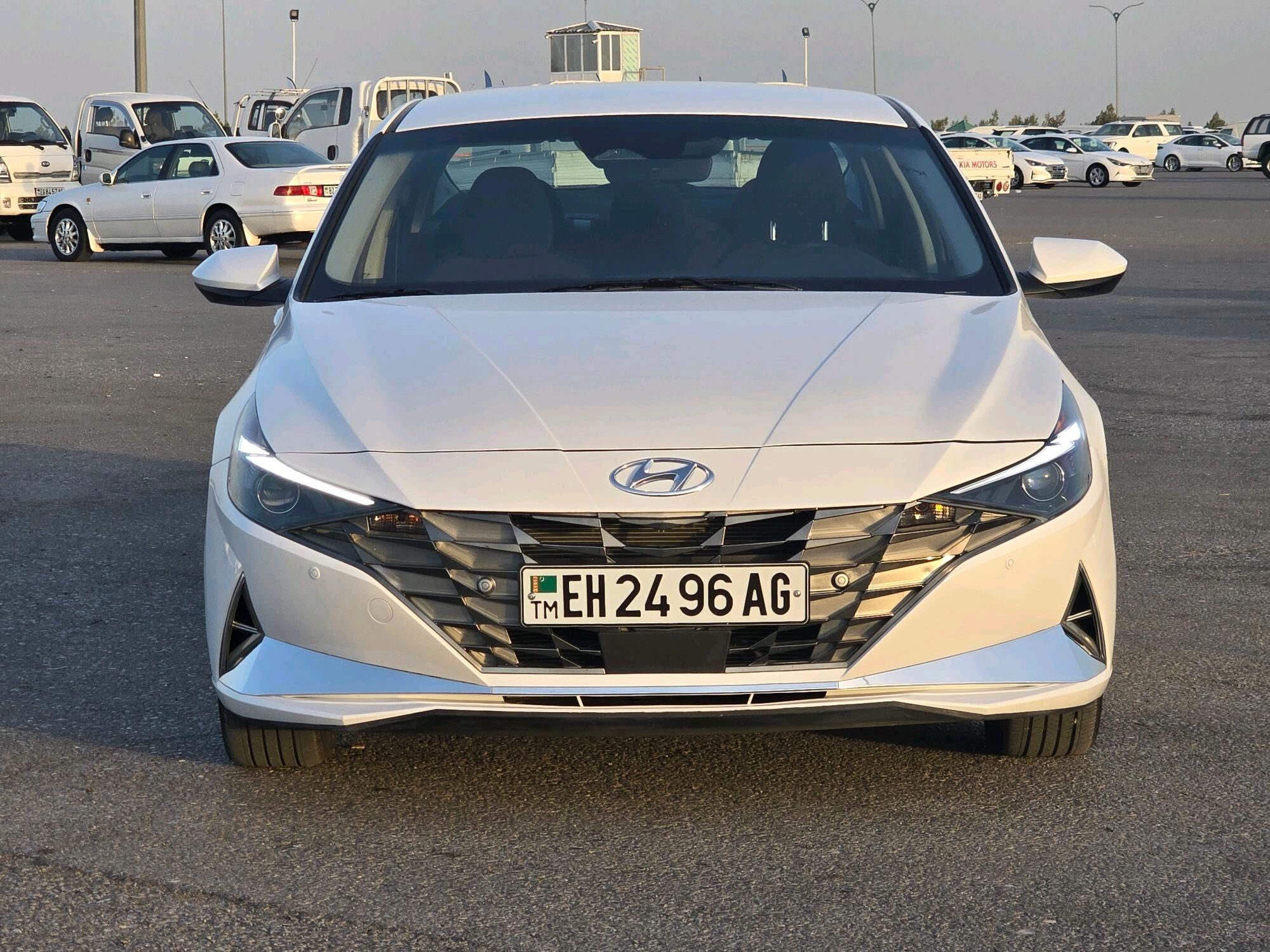 Hyundai Elantra 2022 - 243 000 TMT - Aşgabat - img 3