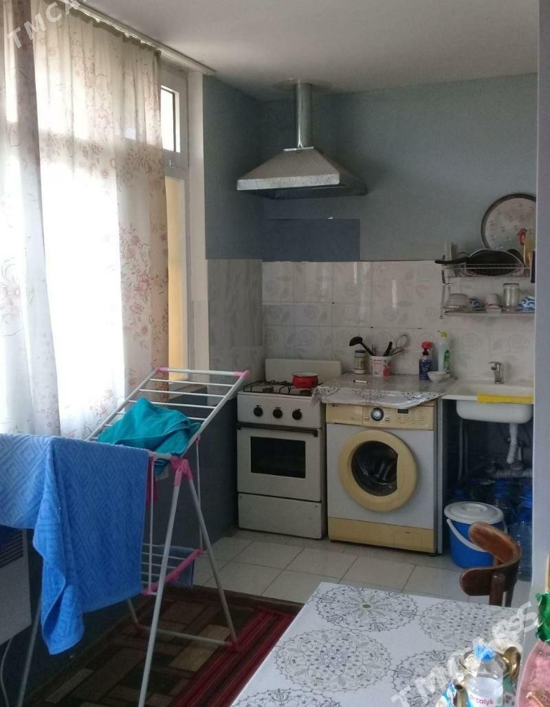 (2510)-11MKR HUNDAY SENTR 42KWADRAT 1KOMNAT RAHMAN - 11 mkr - img 2