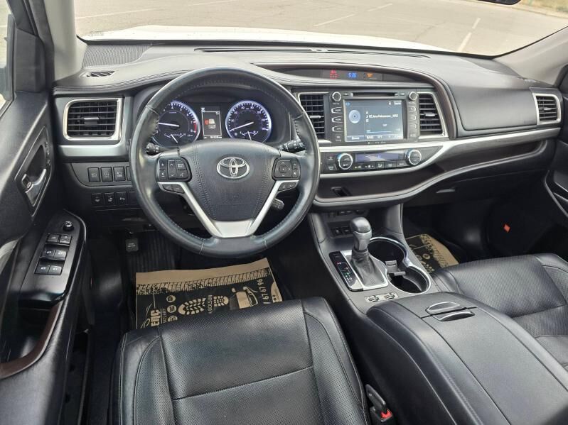 Toyota Highlander 2018 - 520 000 TMT - Aşgabat - img 3