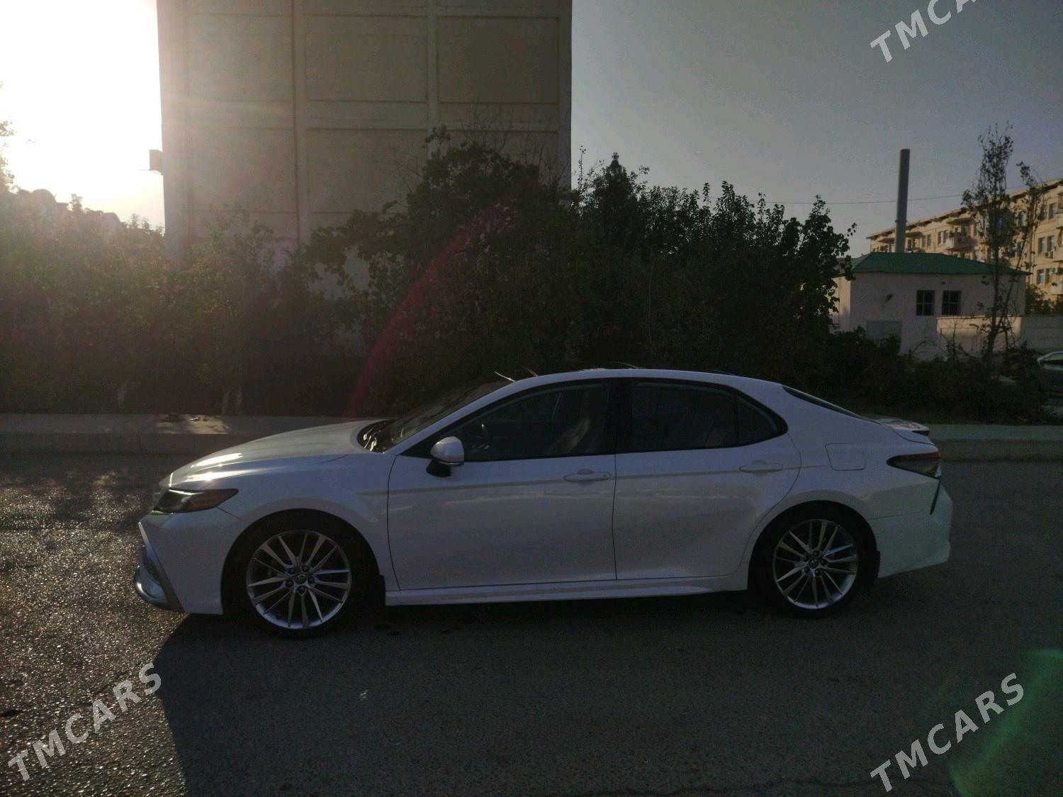 Toyota Camry 2020 - 300 000 TMT - Бузмеин ГРЭС - img 3