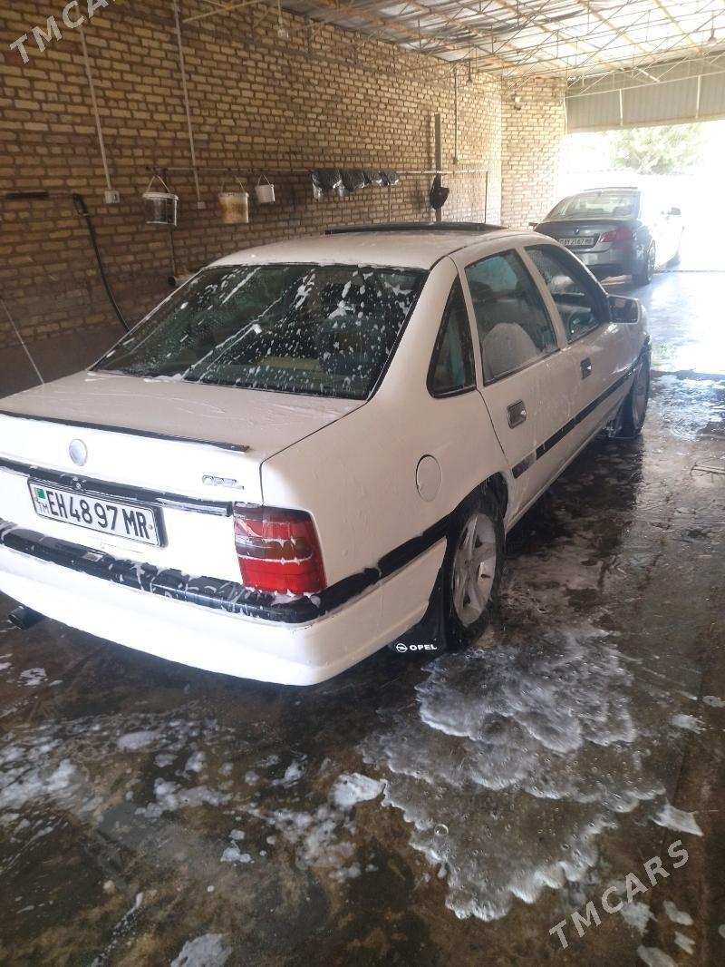 Opel Vectra 1993 - 32 000 TMT - Мары - img 6