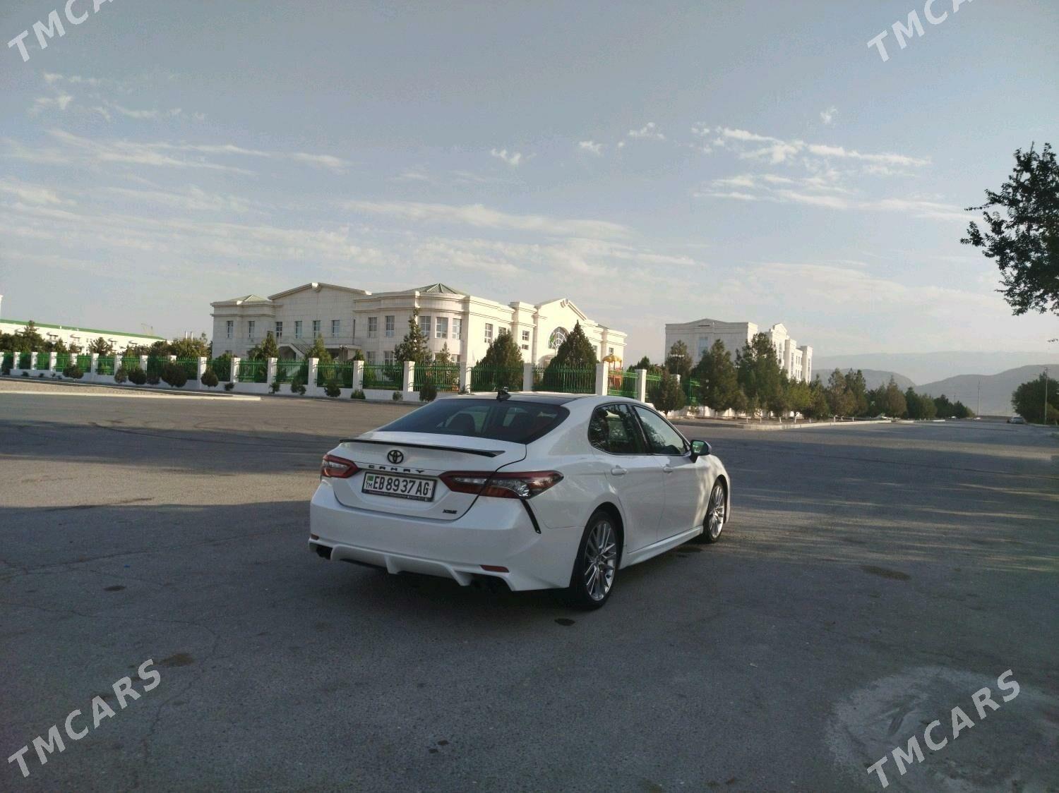 Toyota Camry 2020 - 300 000 TMT - Бузмеин ГРЭС - img 4
