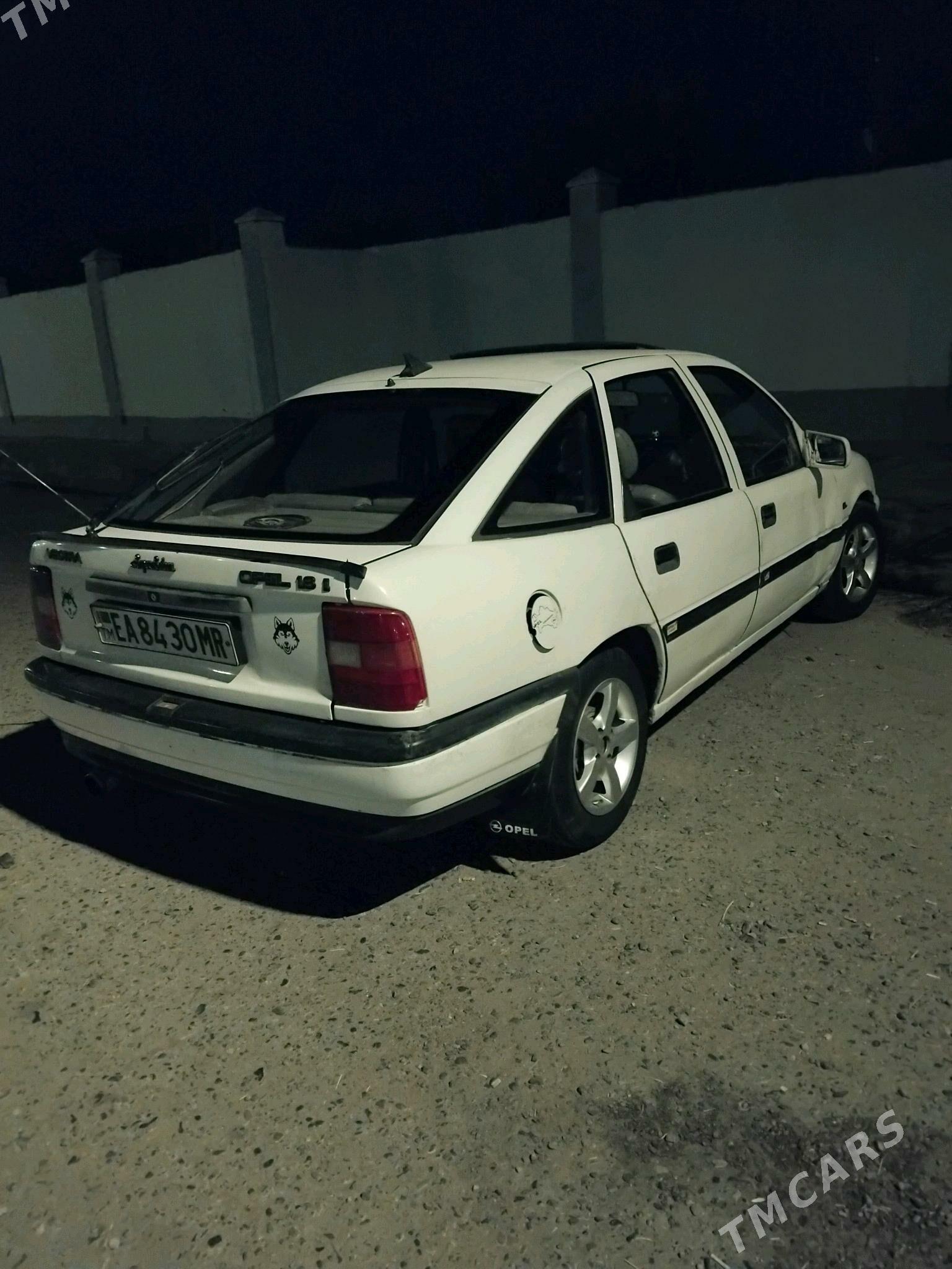 Opel Vectra 1992 - 20 000 TMT - Мары - img 4