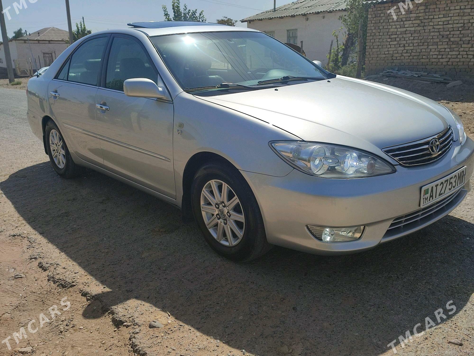 Toyota Camry 2004 - 230 000 TMT - Serhetabat (Guşgy) - img 4