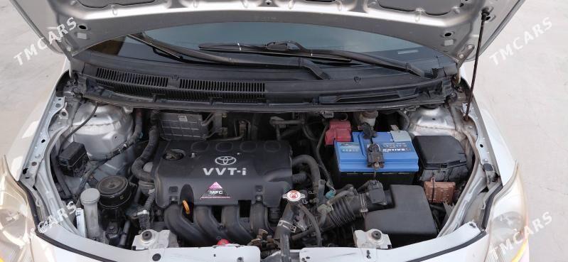 Toyota Yaris 2010 - 128 000 TMT - Aşgabat - img 4