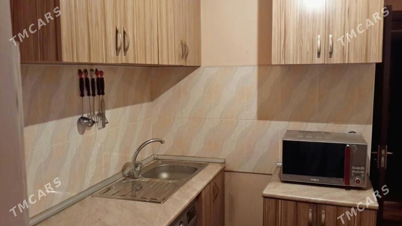 Продаю квартиру от хозяина - 11 мкр - img 4
