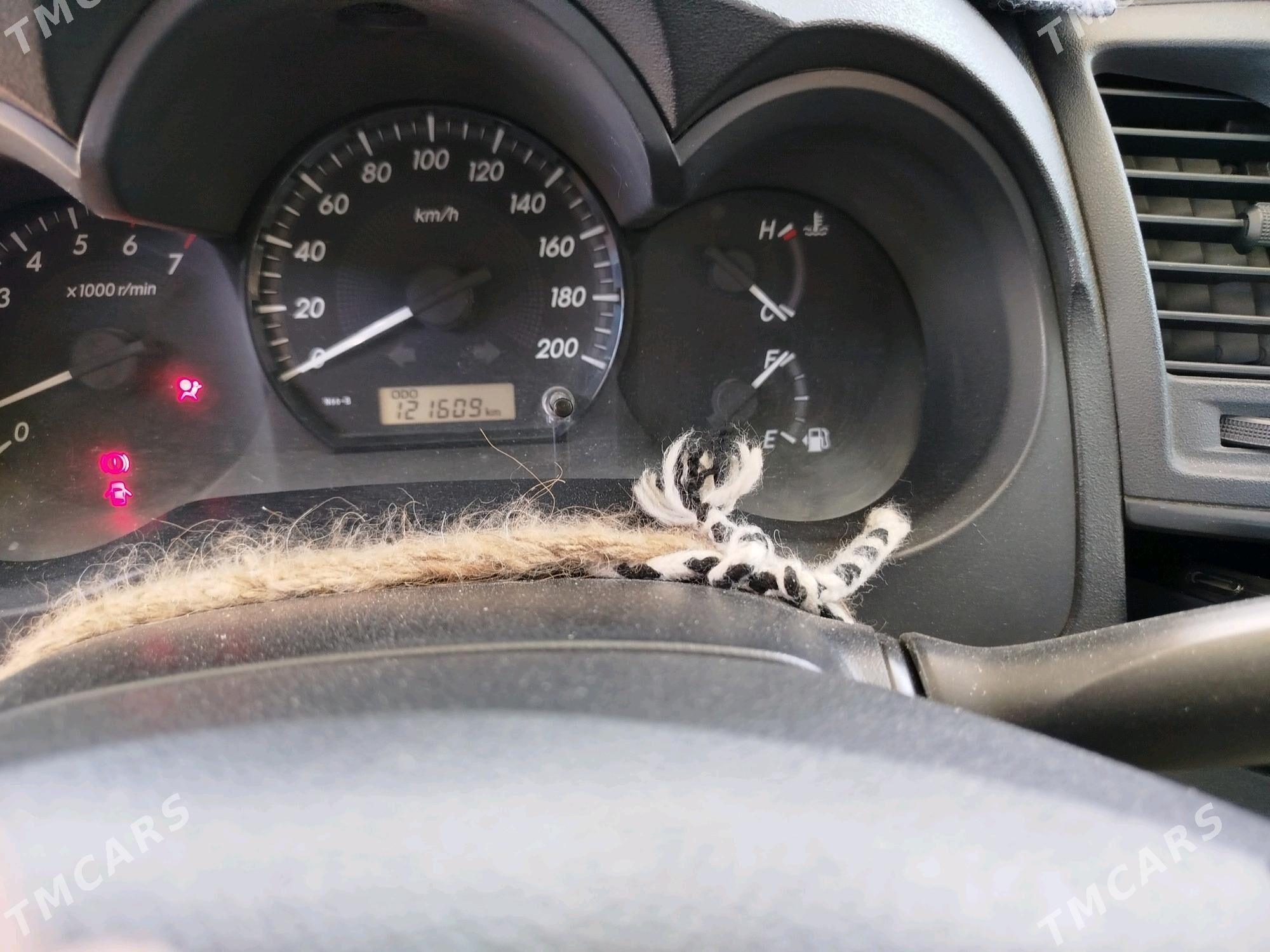 Toyota Hilux 2015 - 500 000 TMT - Bereket - img 3