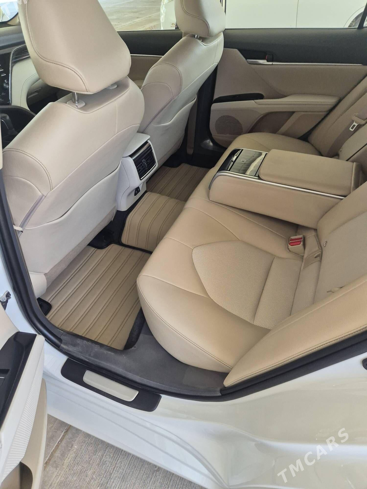 Toyota Camry 2019 - 560 000 TMT - Aşgabat - img 7