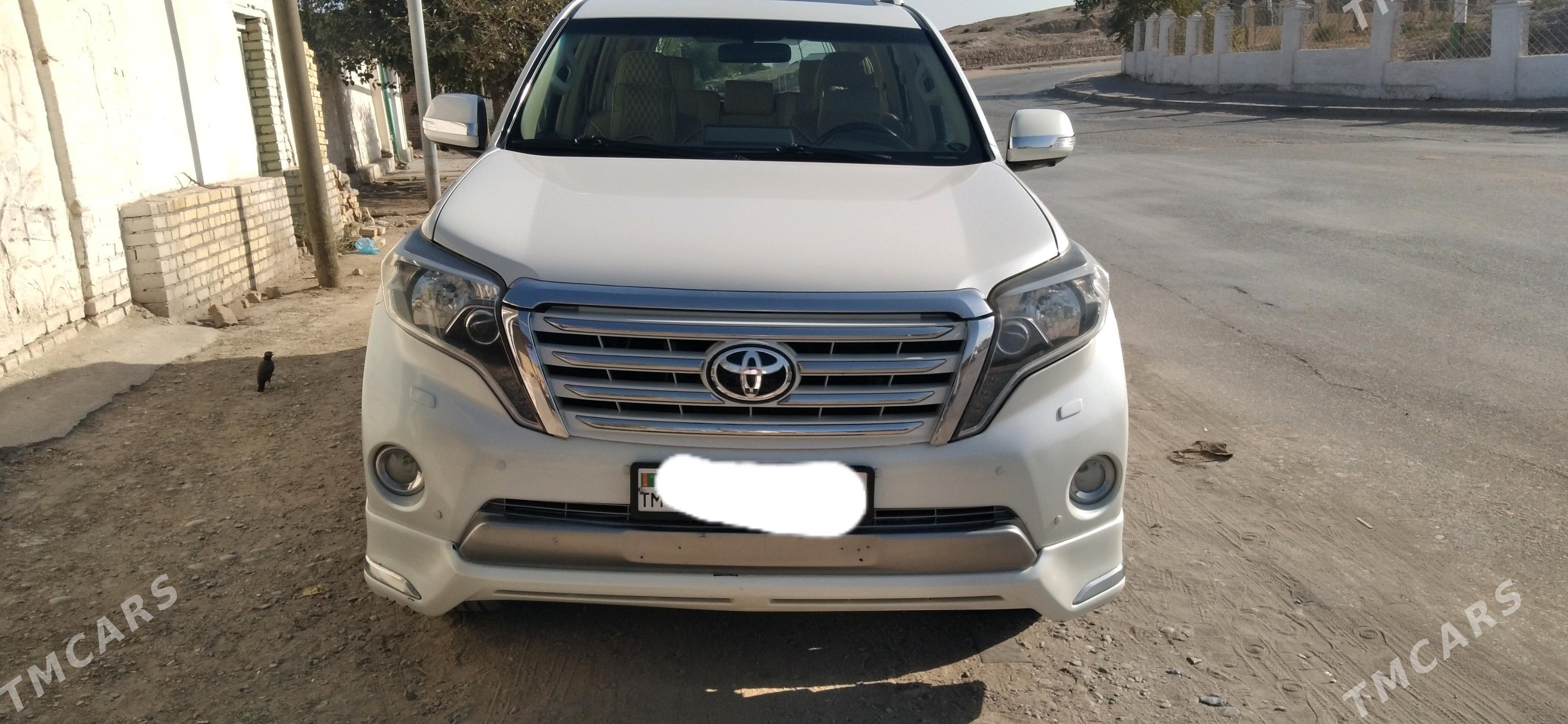 Toyota Land Cruiser Prado 2015 - 700 000 TMT - Керки - img 2