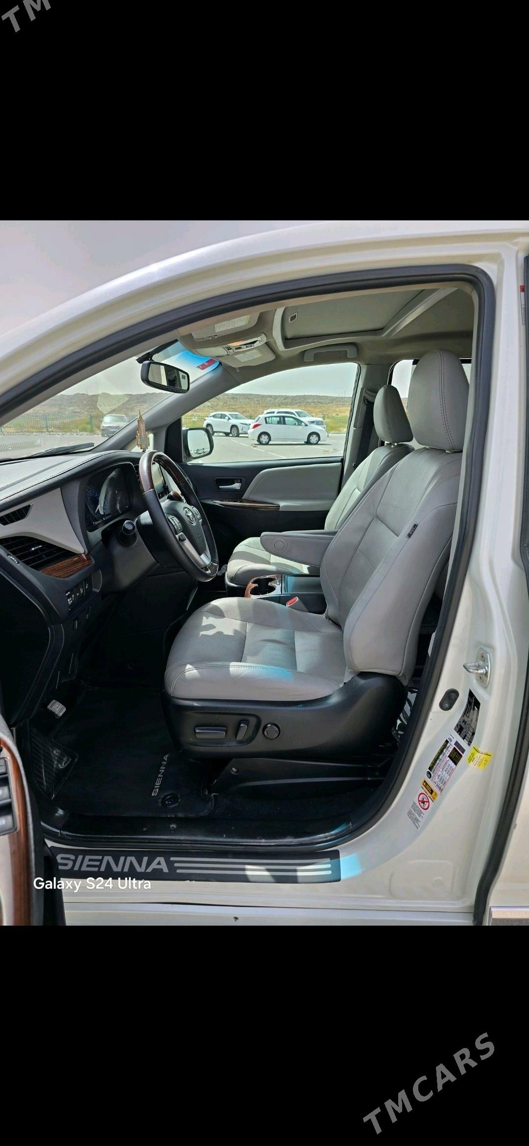 Toyota Sienna 2018 - 490 000 TMT - 9 мкр - img 5