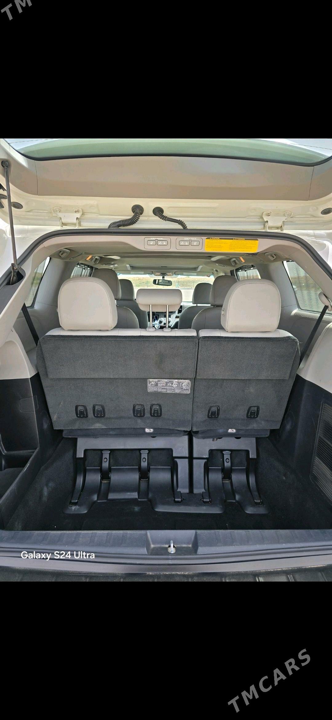 Toyota Sienna 2018 - 490 000 TMT - 9 мкр - img 8