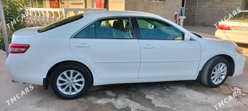 Toyota Camry 2011 - 220 000 TMT - Койтендаг - img 4