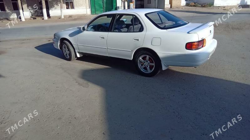 Toyota Camry 1993 - 85 000 TMT - Kerki - img 4