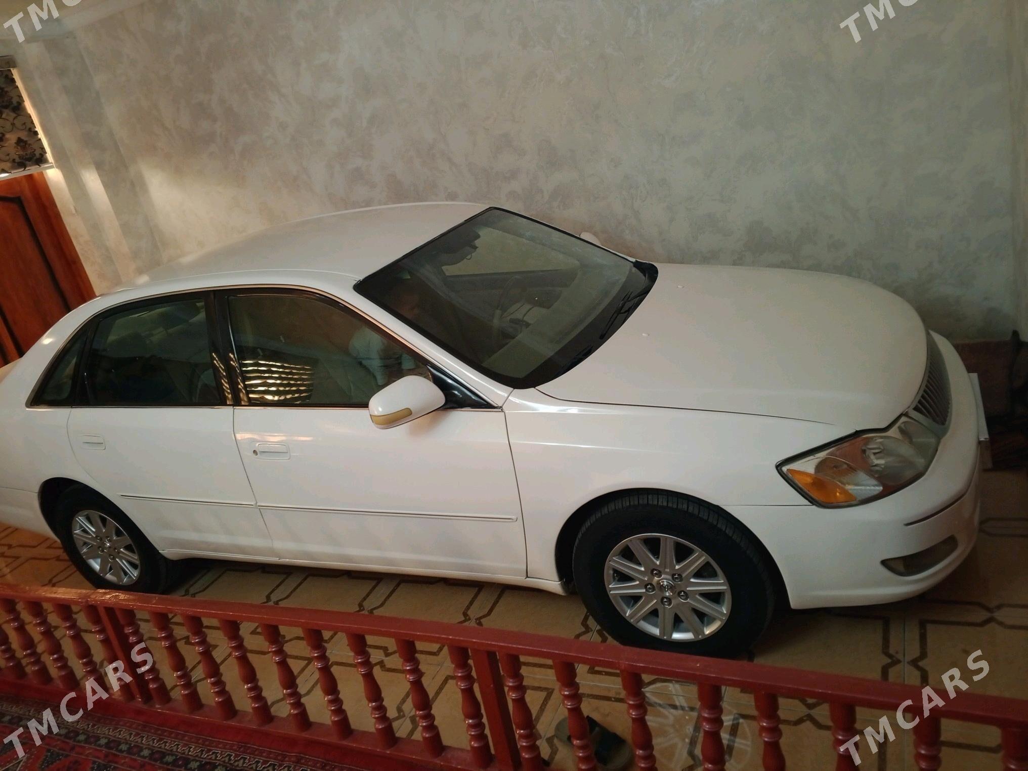 Toyota Avalon 2002 - 200 000 TMT - Дашогуз - img 4