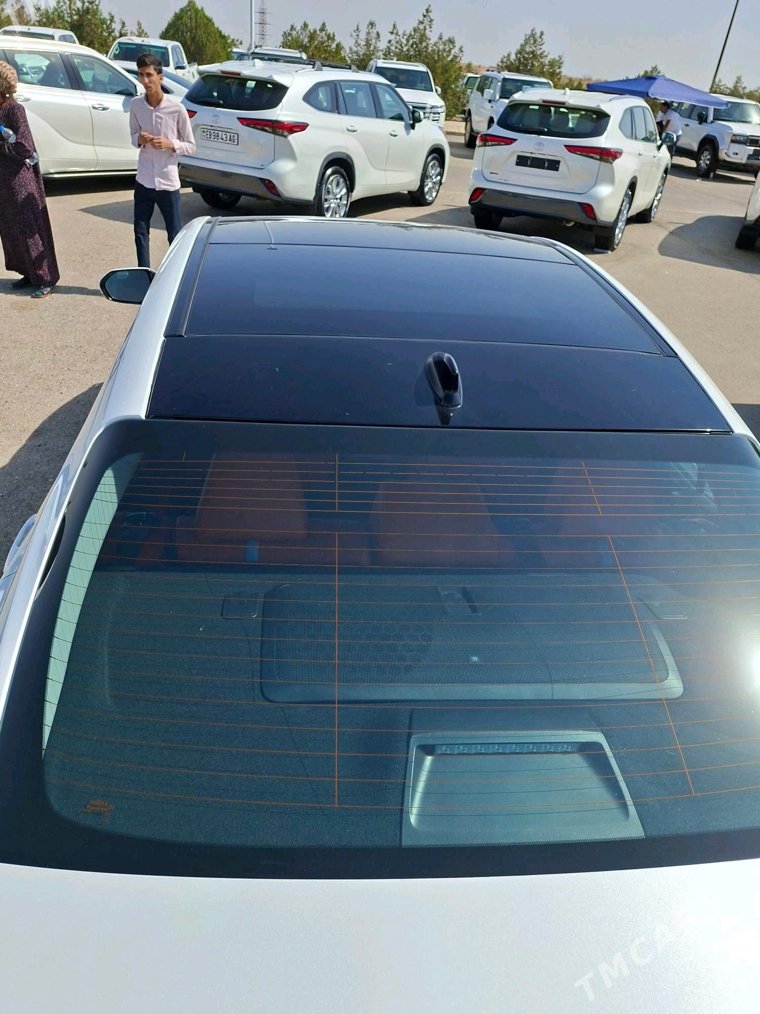 Toyota Camry 2021 - 470 000 TMT - Aşgabat - img 5