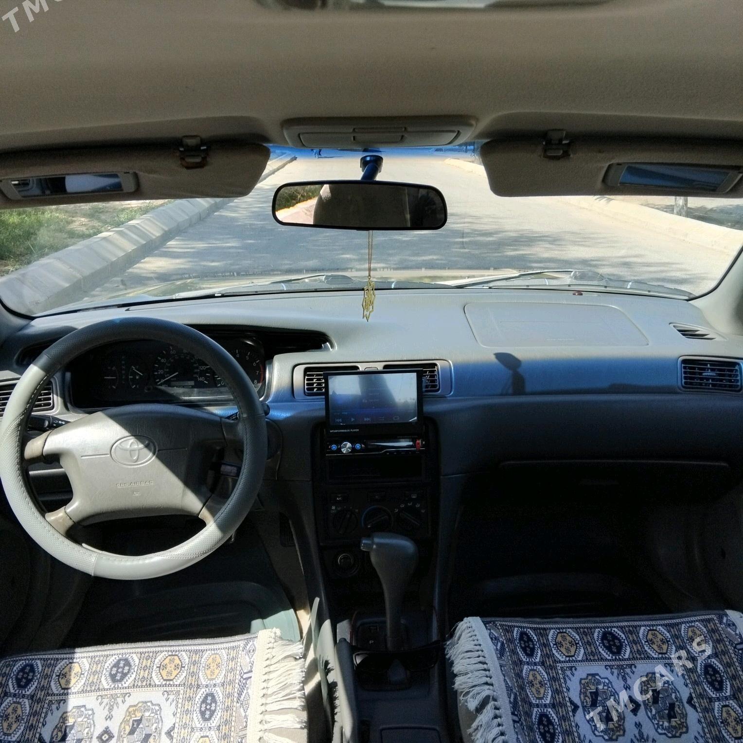 Toyota Camry 2001 - 156 000 TMT - Baýramaly - img 3