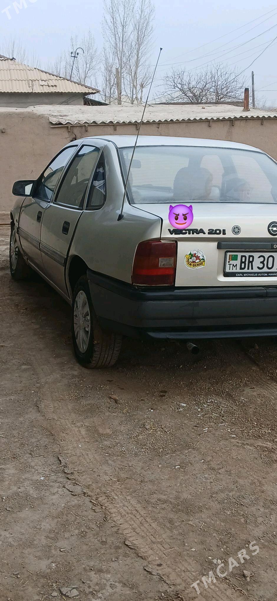 Opel Vectra 1991 - 25 000 TMT - Gubadag - img 2