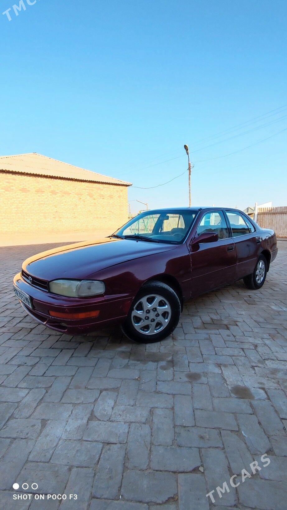 Toyota Camry 1994 - 75 000 TMT - Baýramaly - img 2