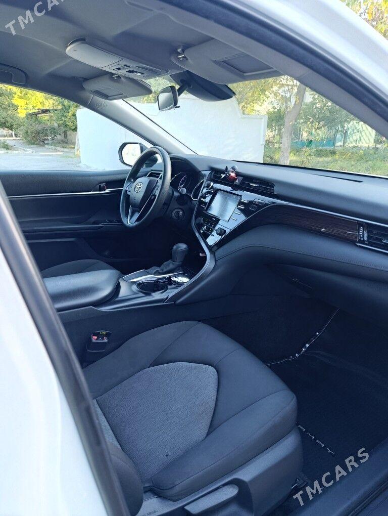 Toyota Camry 2020 - 295 000 TMT - Мары - img 5