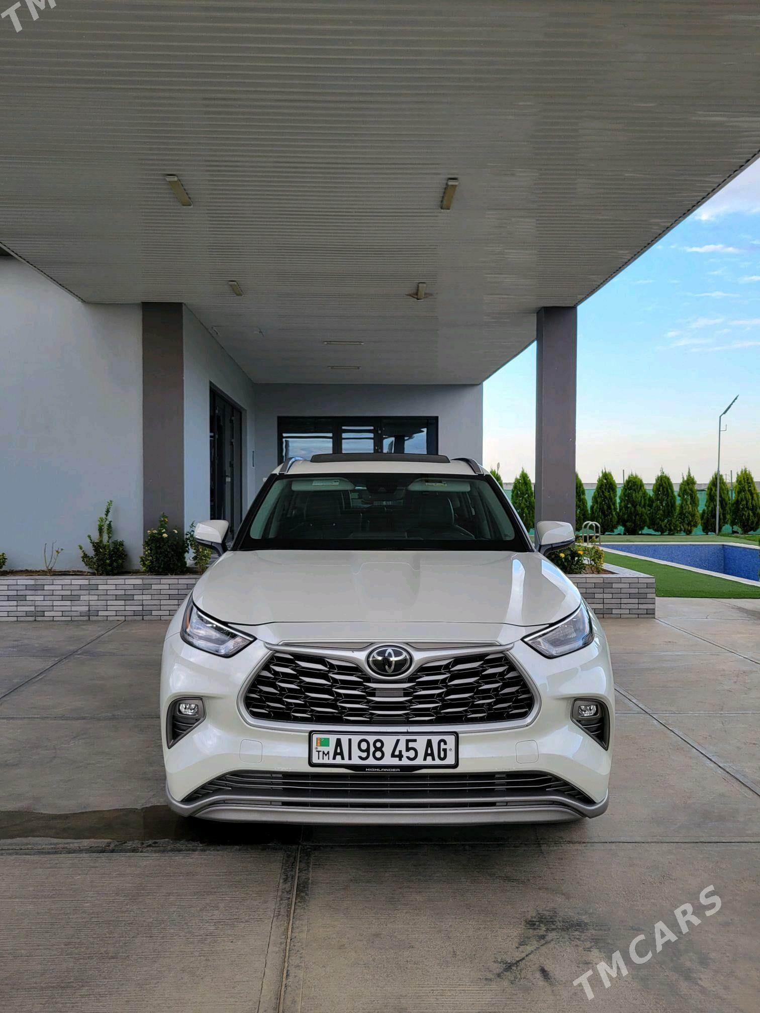 Toyota Highlander 2021 - 585 000 TMT - Ашхабад - img 3