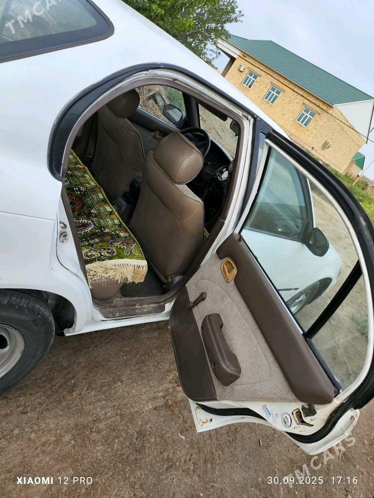 Toyota Corolla 1996 - 65 000 TMT - Köneürgenç - img 4
