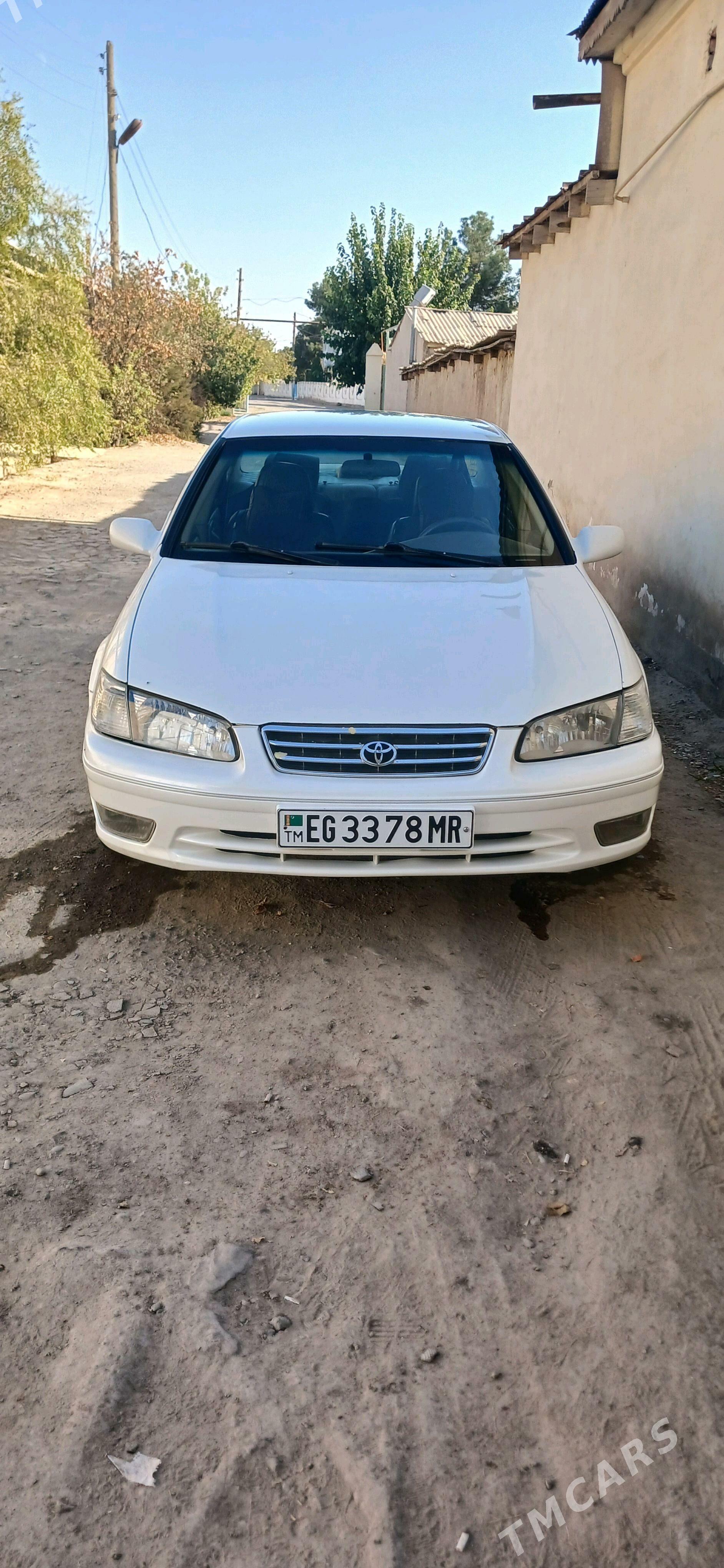 Toyota Camry 2000 - 145 000 TMT - Мары - img 2