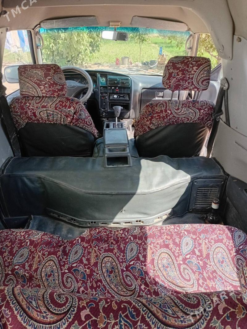 Toyota Town Ace 1992 - 40 000 TMT - Керки - img 7