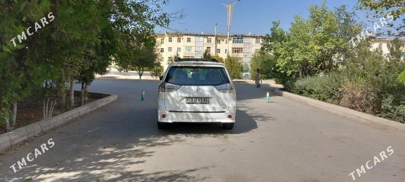 Toyota Sienna 2017 - 345 000 TMT - Ашхабад - img 3