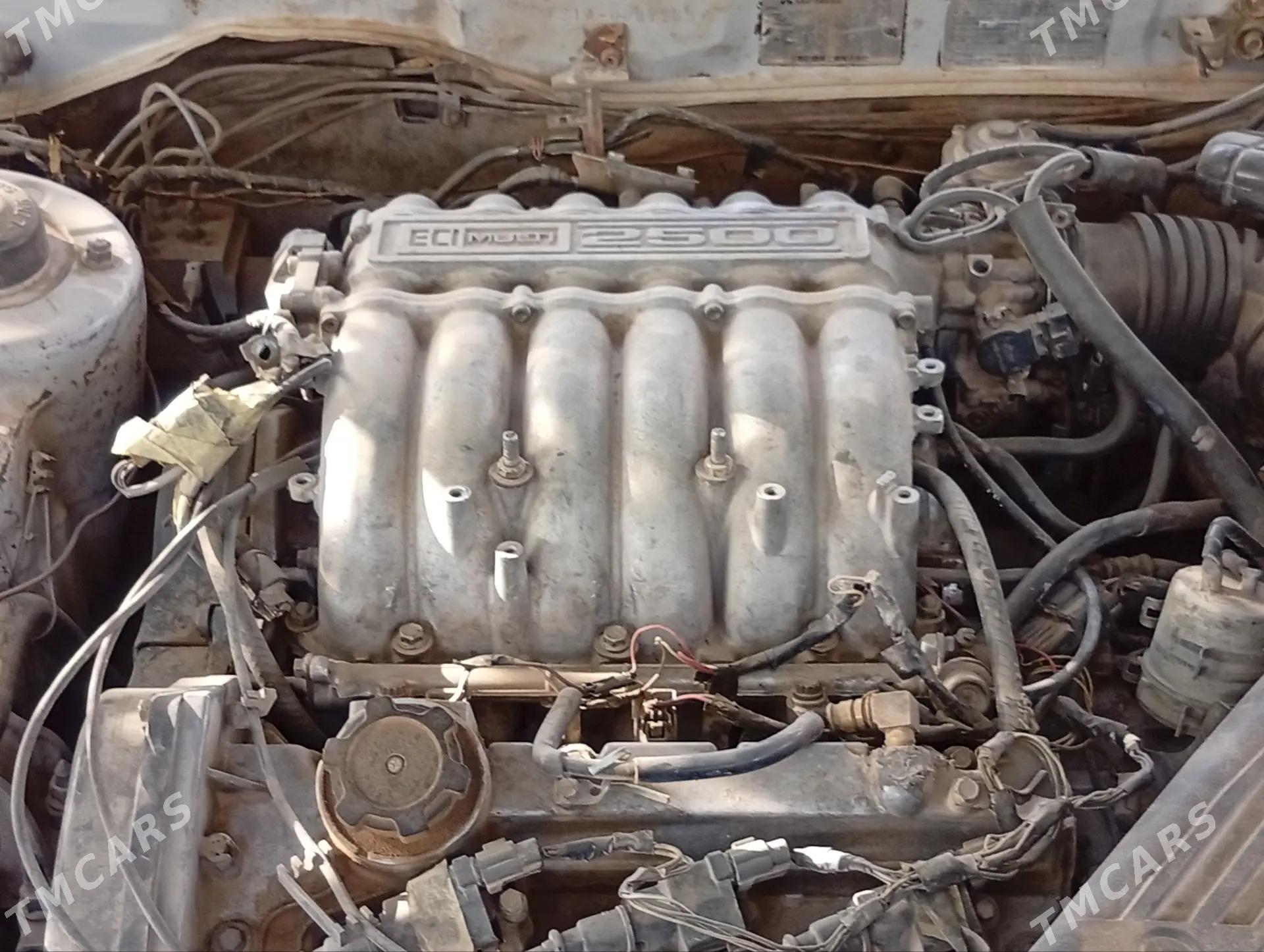 Mitsubishi Diamante 1995 - 27 000 TMT - Серахс - img 8