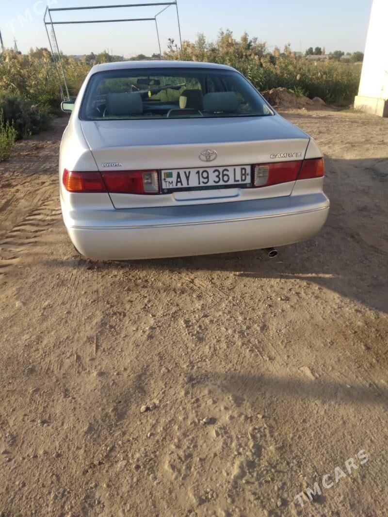 Toyota Camry 2001 - 126 000 TMT - Гарабекевюл - img 5