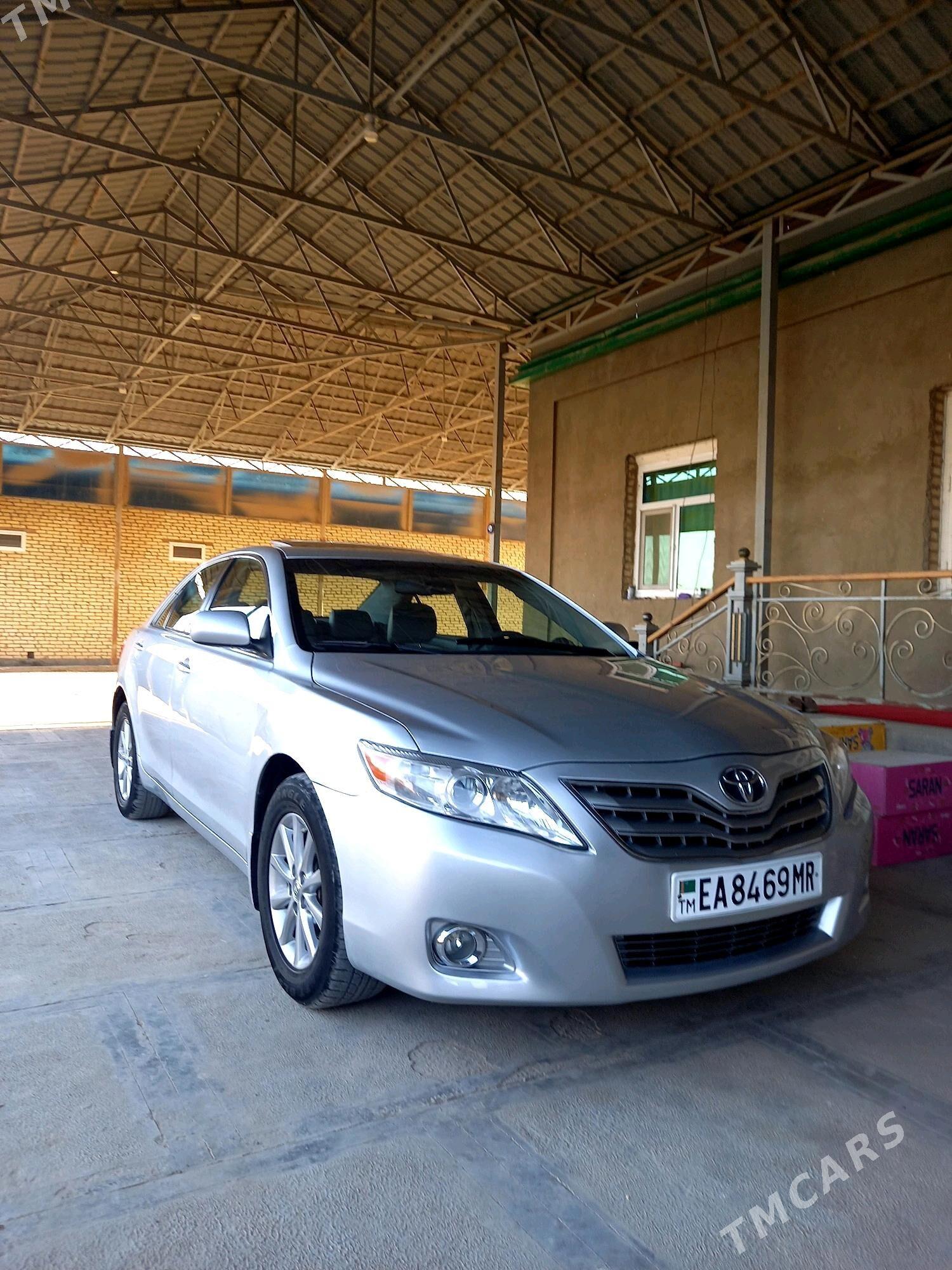 Toyota Camry 2011 - 190 000 TMT - Байрамали - img 7