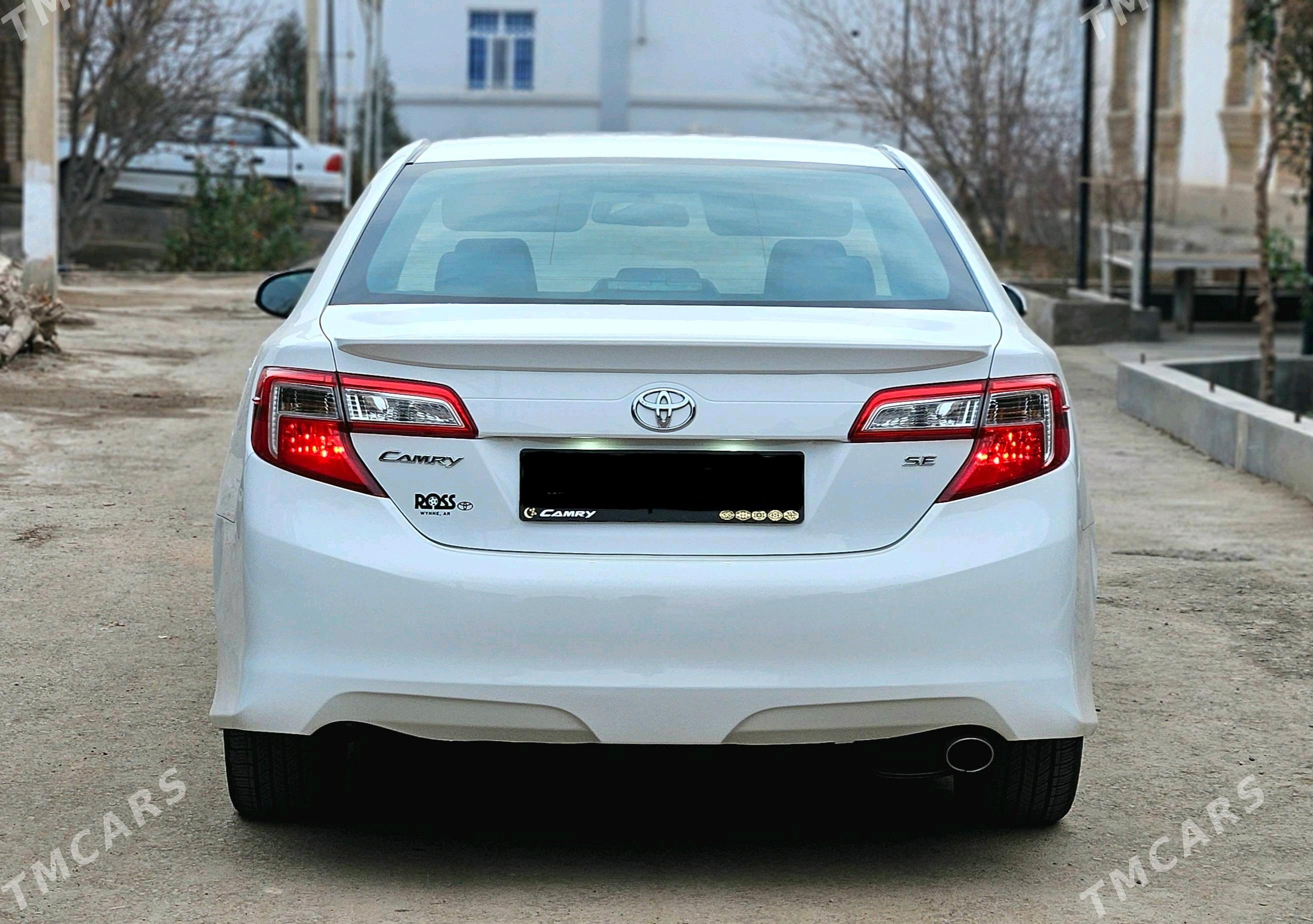 Toyota Camry 2012 - 225 000 TMT - Дашогуз - img 4
