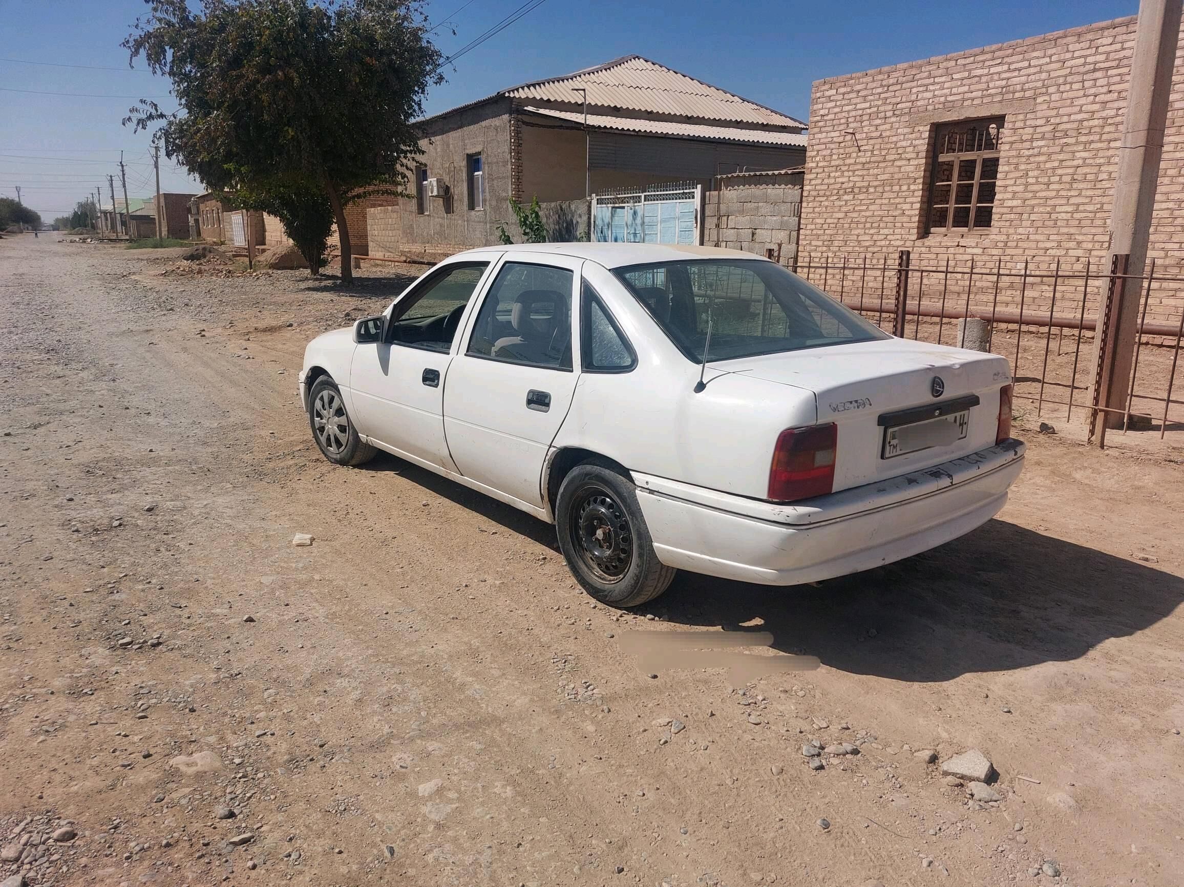Opel Vectra 1992 - 26 000 TMT - Теджен - img 5