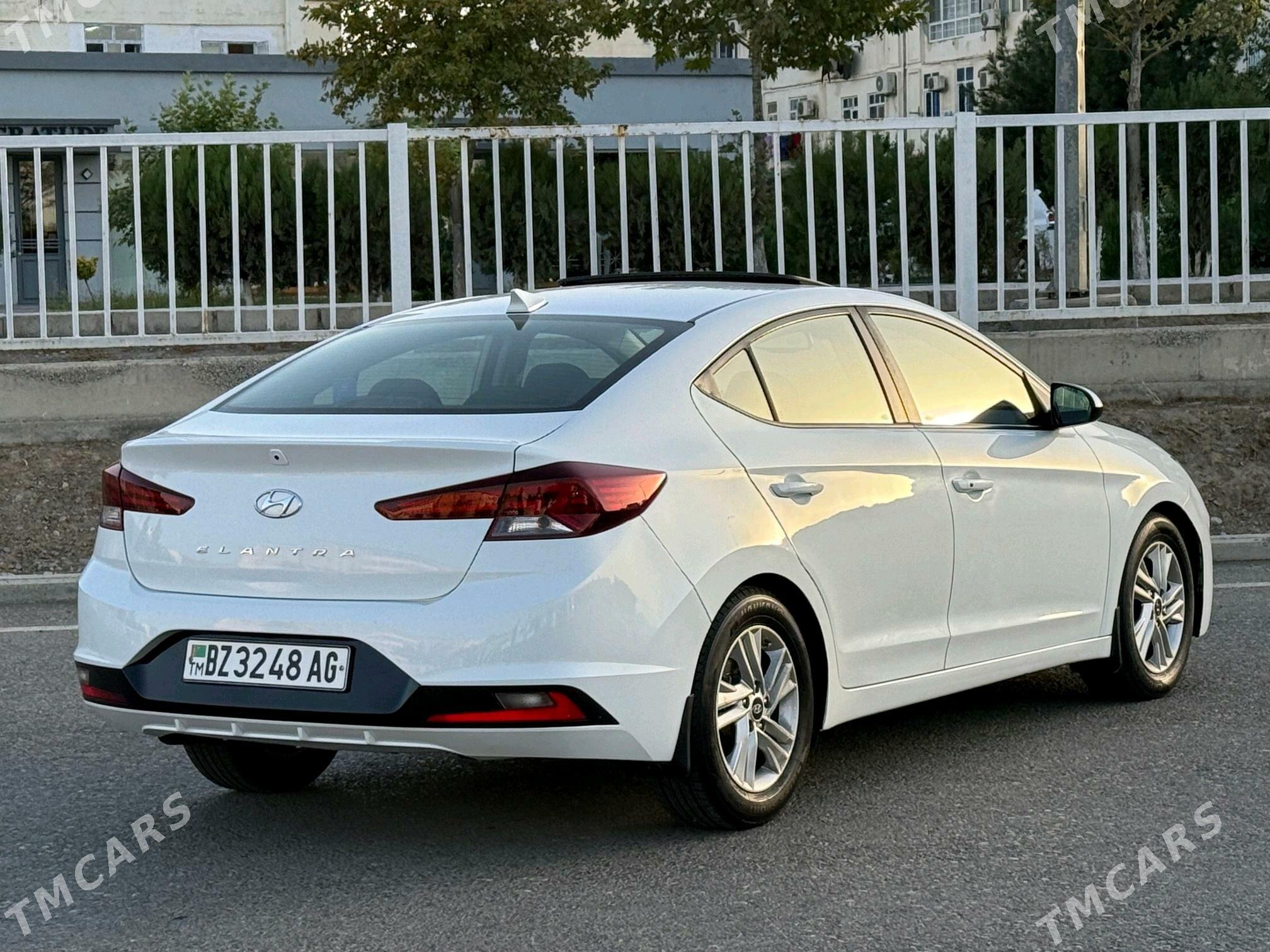 Hyundai Elantra 2020 - 229 000 TMT - Ашхабад - img 3