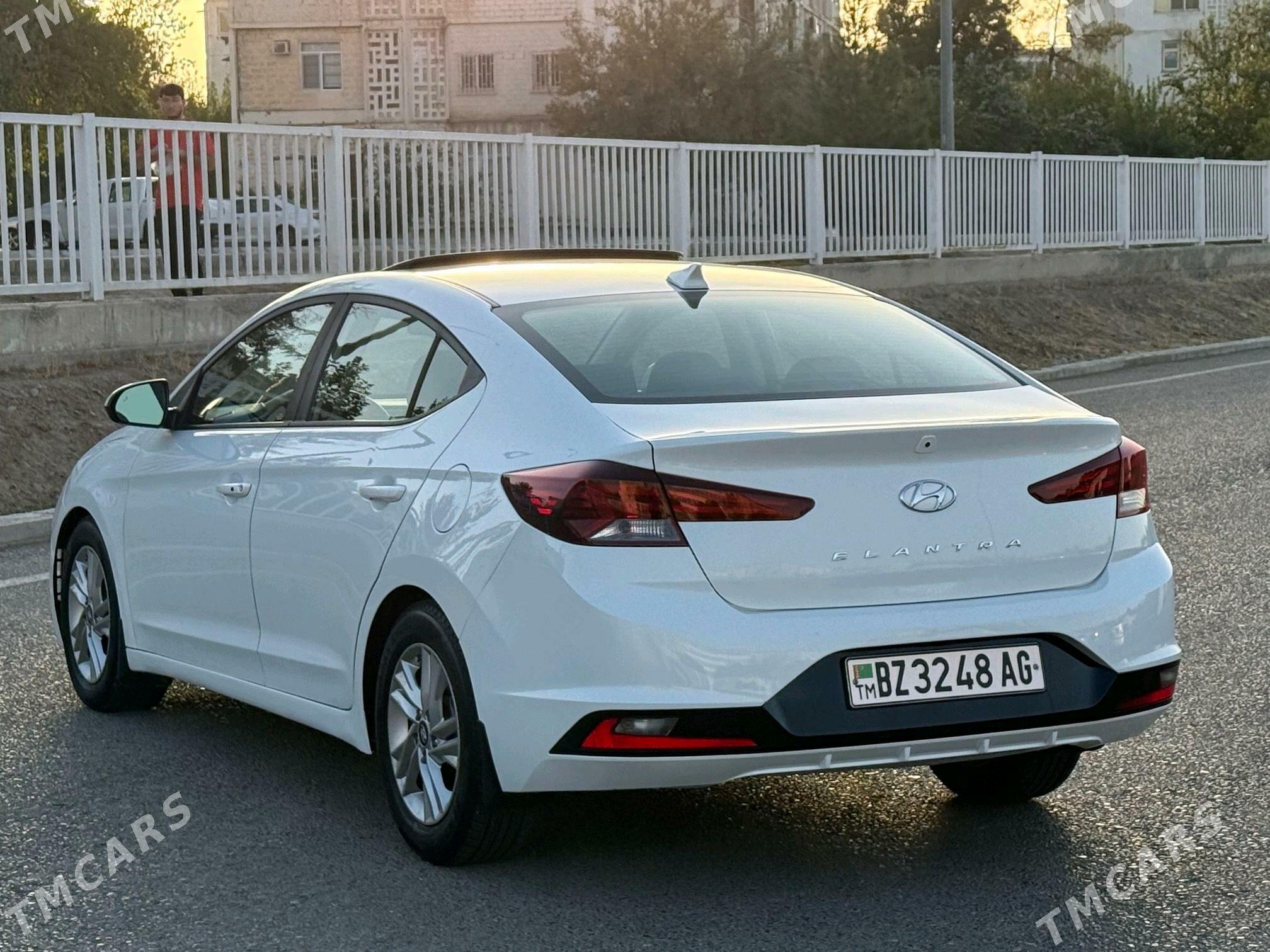 Hyundai Elantra 2020 - 229 000 TMT - Ашхабад - img 2