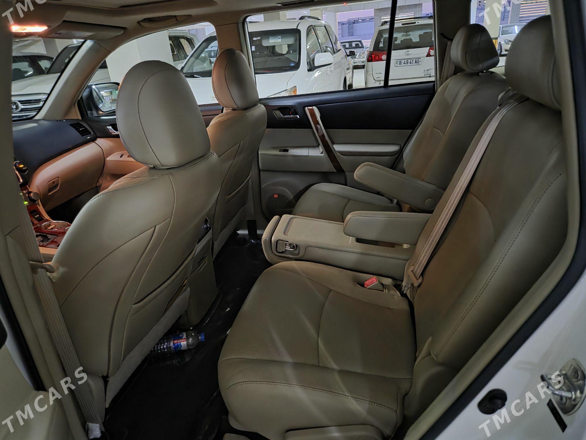 Toyota Highlander 2013 - 395 000 TMT - Ашхабад - img 6