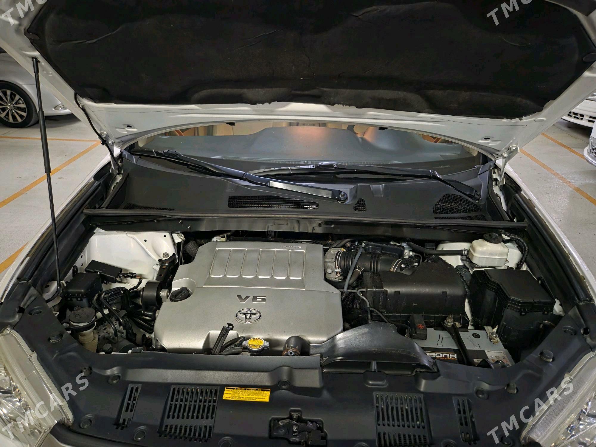 Toyota Highlander 2013 - 395 000 TMT - Ашхабад - img 9