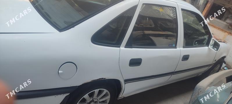 Opel Vectra 1992 - 23 000 TMT - Мары - img 3